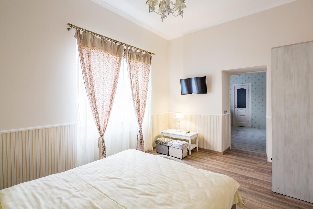 Lovely Apartment In The City Center Lviv Dış mekan fotoğraf